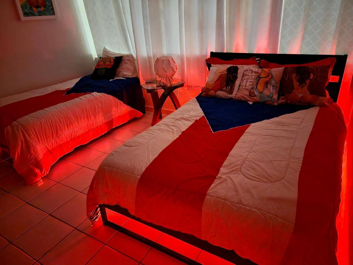 Condado Beachfront Tantra Apartment サンジョアン エクステリア 写真