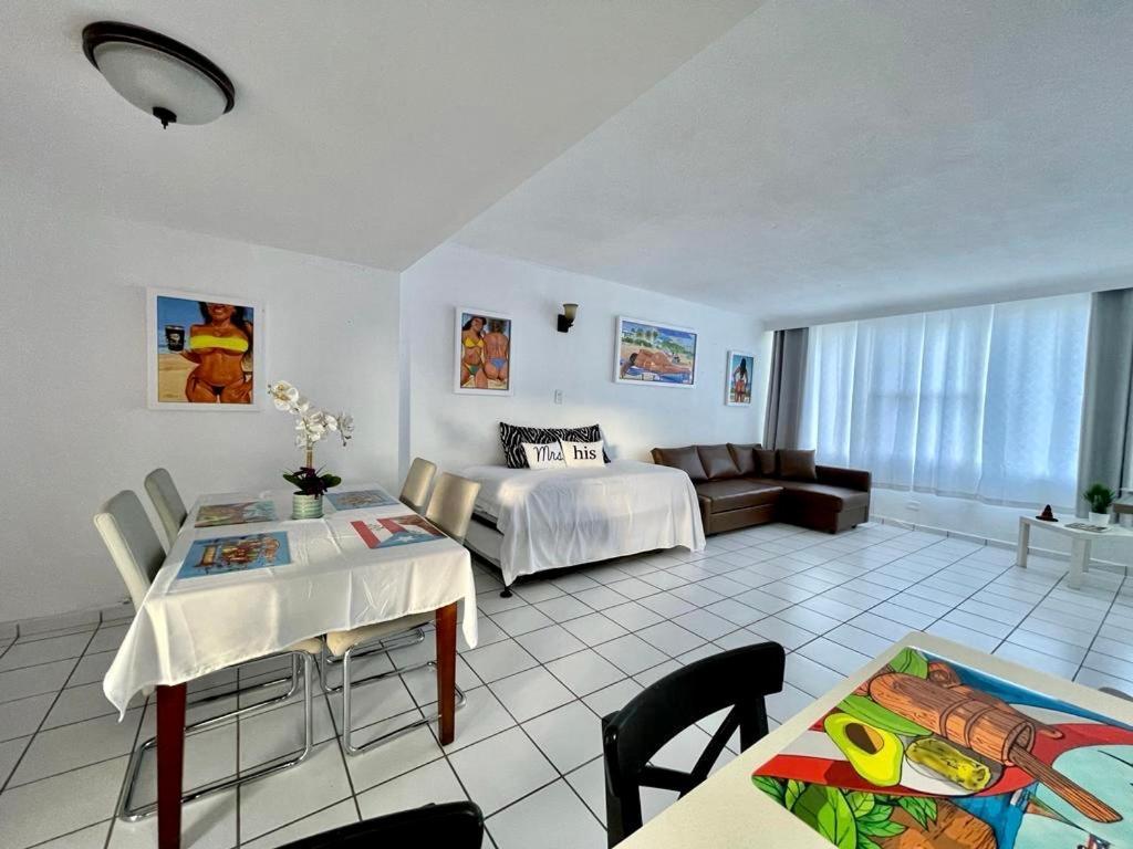 Condado Beachfront Tantra Apartment サンジョアン エクステリア 写真