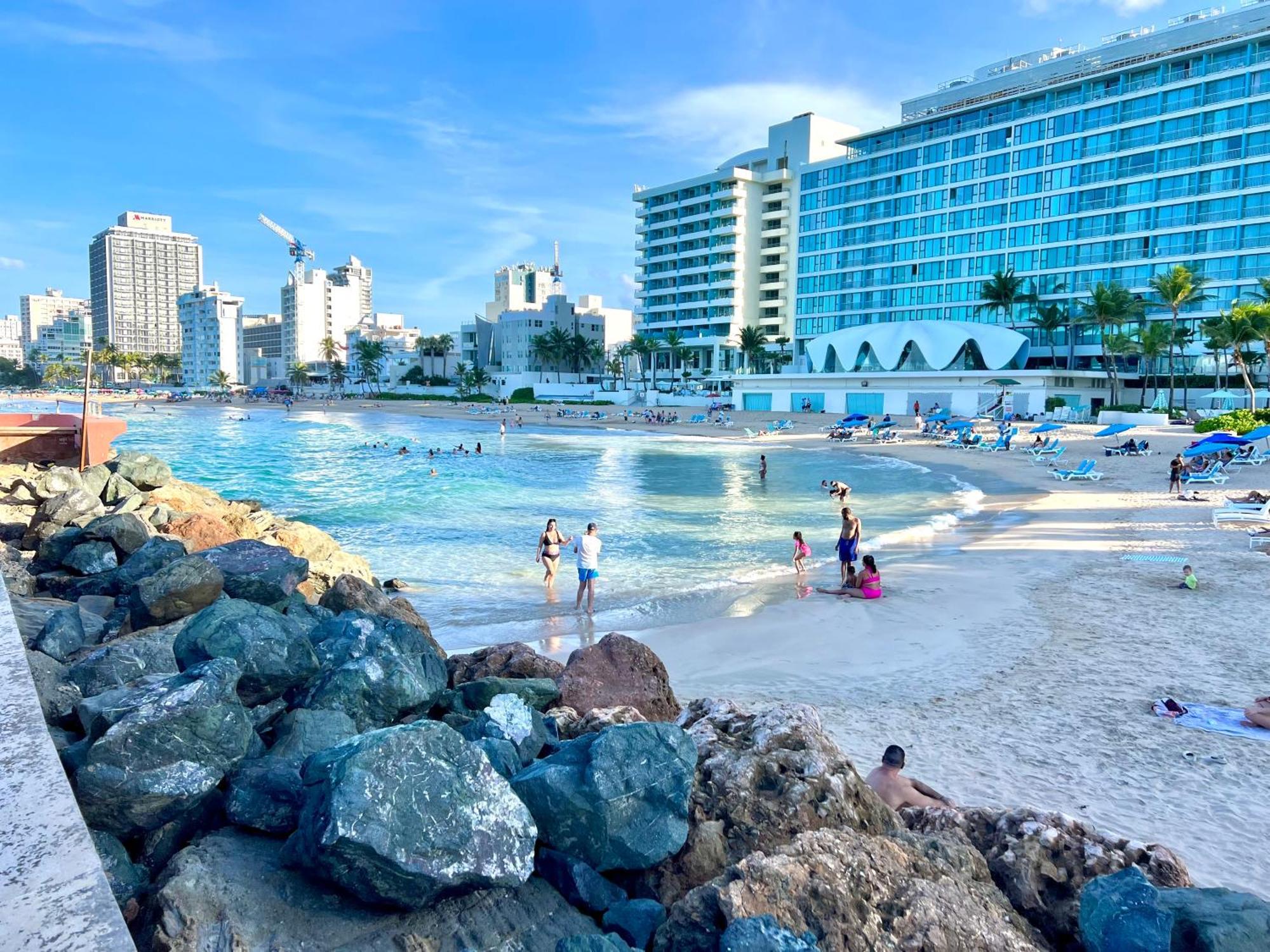 Condado Beachfront Tantra Apartment サンジョアン エクステリア 写真