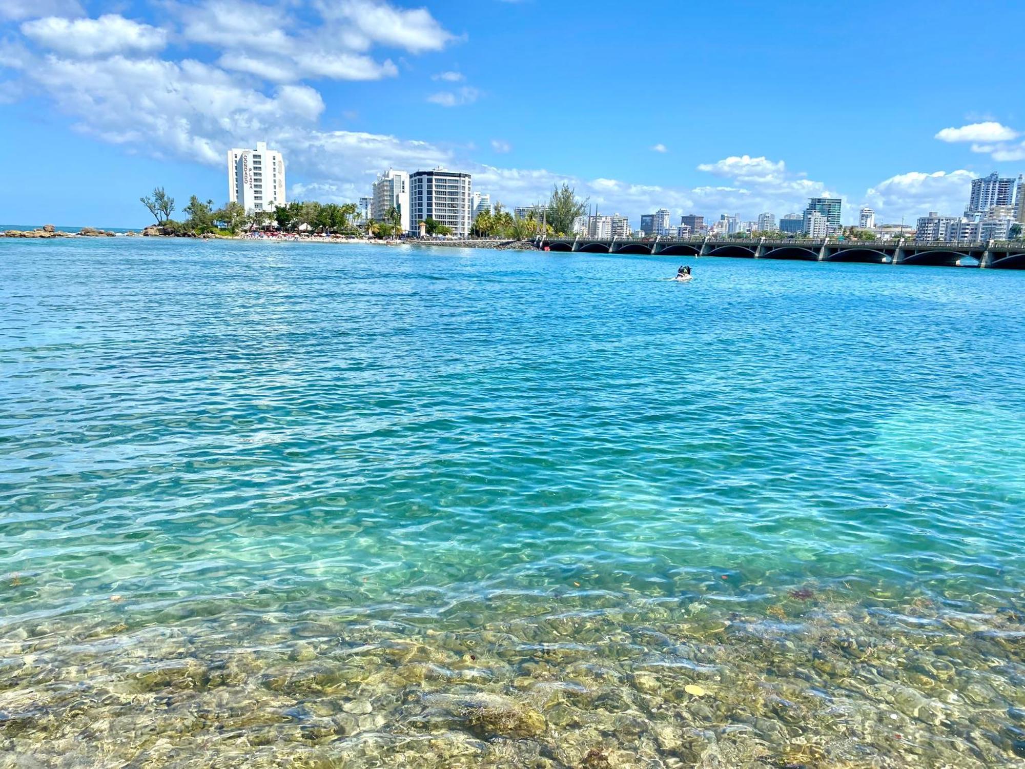 Condado Beachfront Tantra Apartment サンジョアン エクステリア 写真