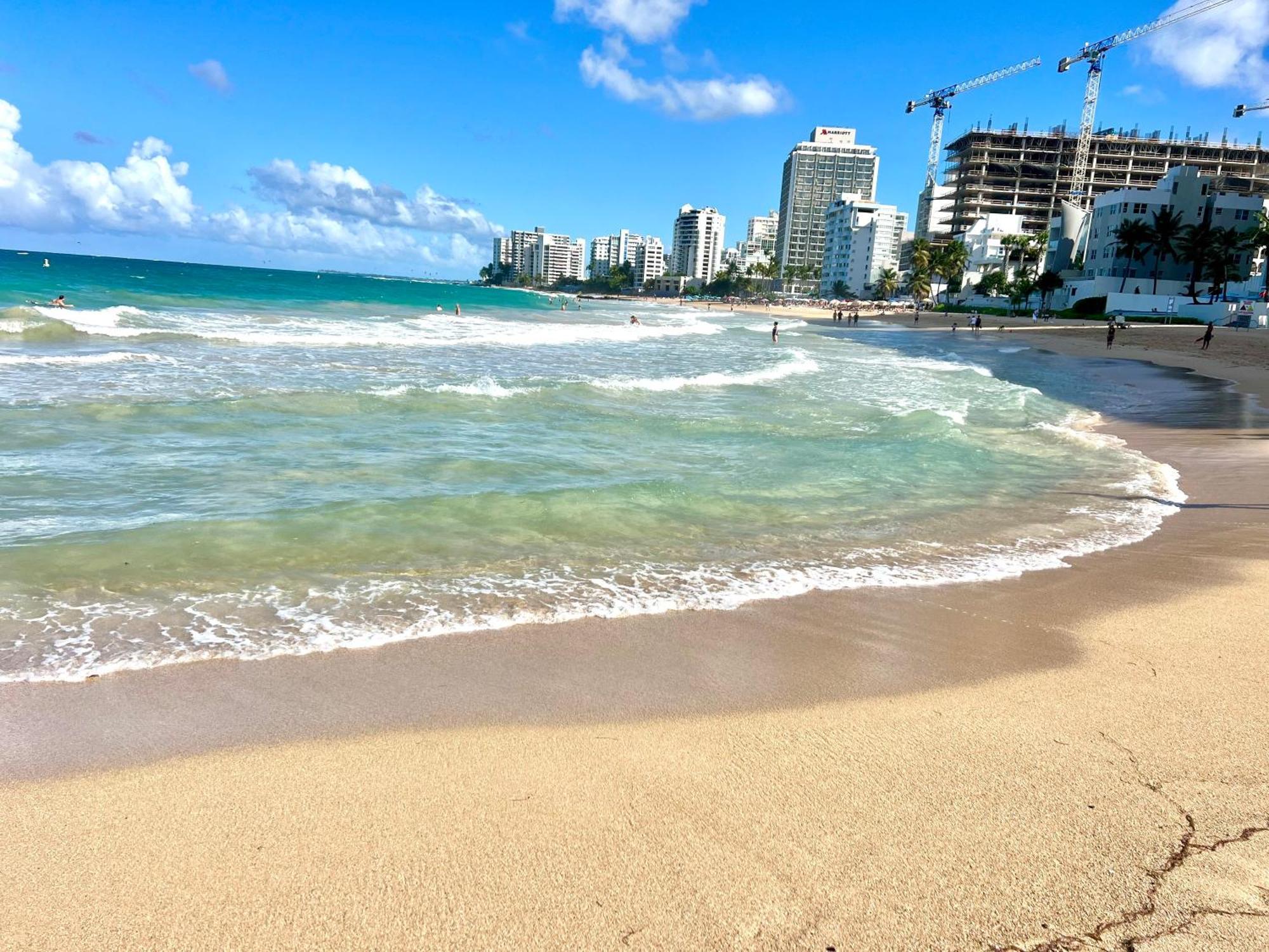 Condado Beachfront Tantra Apartment サンジョアン エクステリア 写真