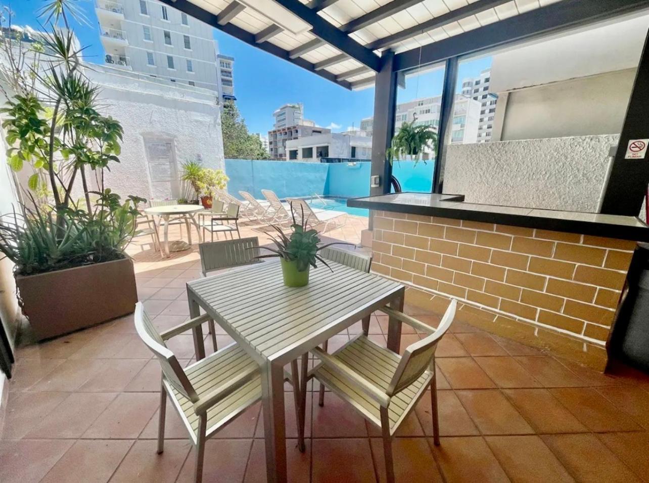 Condado Beachfront Tantra Apartment サンジョアン エクステリア 写真